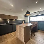 게스트하우스 La Estienne - Spacieuse - Conviviale - 6 - Parking Prive 3*