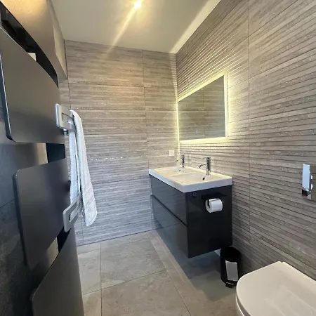 Gæstehus La Estienne - Spacieuse - Conviviale - 6 - Parking Prive 3*